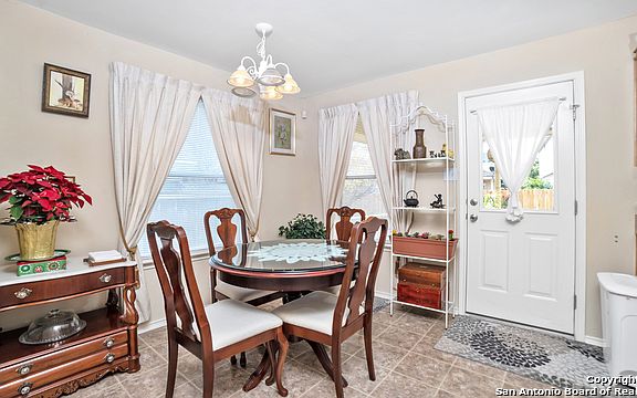 5th image of 6910 Garrison Ct