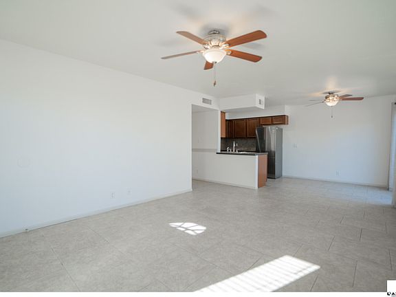 5th image of 17056 E Calle Del Oro APT A