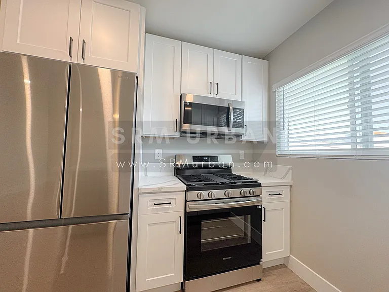 4020 Cherokee Ave #9 — Photo 23