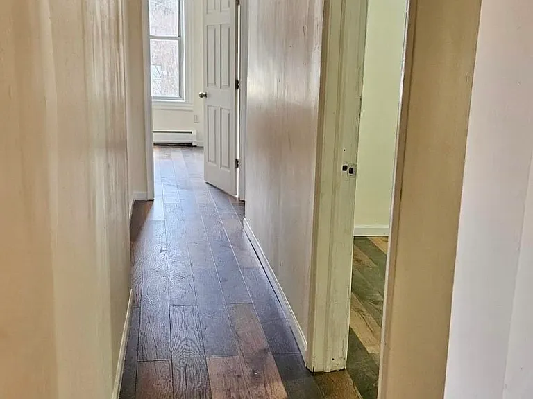 126 Monticello Ave #2 — Photo 7