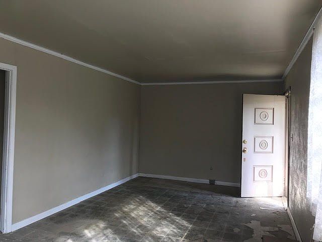 2nd image of 104 Eidson St