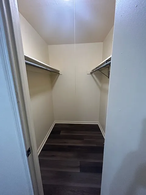 Southern Oaks Apartments - 20 — Photo 3