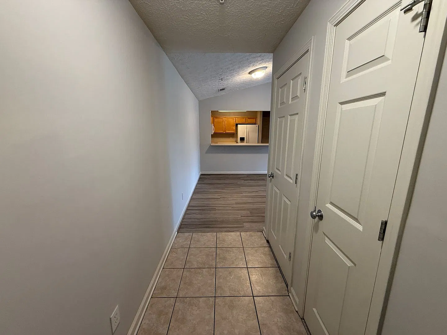 Southern Edge Condo - Close to Campus — Photo 3