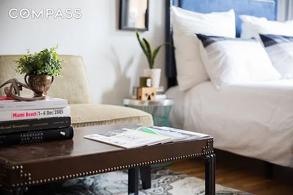 Rented by Compass | media 37