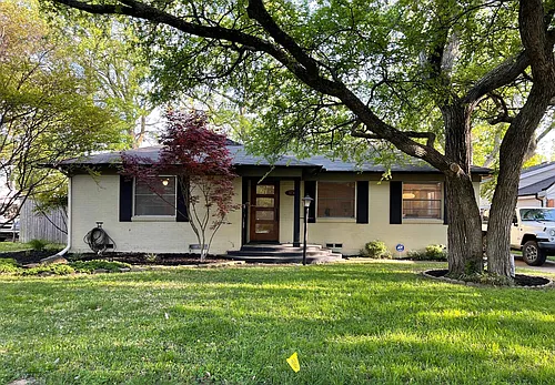 3730 Van Ness Ln Photo 1