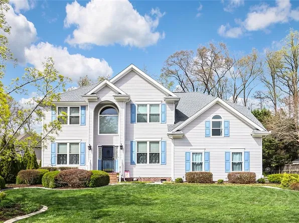 2121 Chesterfield Loop, Chesapeake, VA 23323