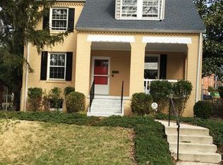 1315 Fernway Rd NW, Washington, DC 20012