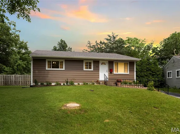 212 Nelda Ave, Saint Louis, MO 63122