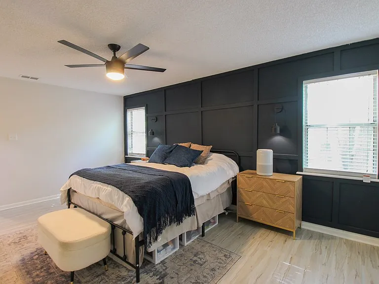 2821 Clayton Dr — Photo 16