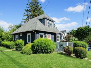 22 Irvington St, Dobbs Ferry, NY 10522