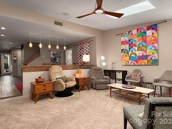 4th image of 6402 Montvale Ct