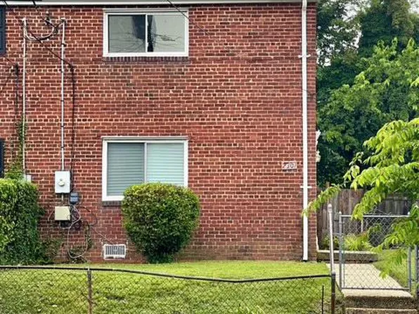2301 Wyngate Rd, Suitland, MD 20746
