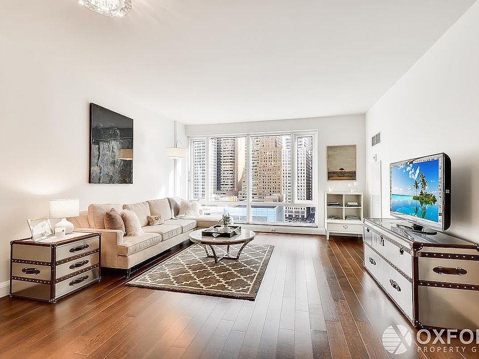 1st image of 70 Little St W #12G