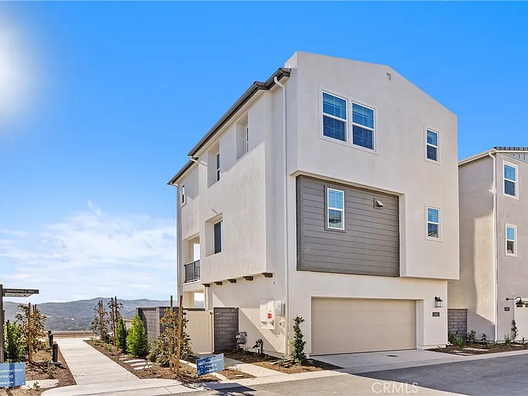 262 Heartland Way — Photo 41