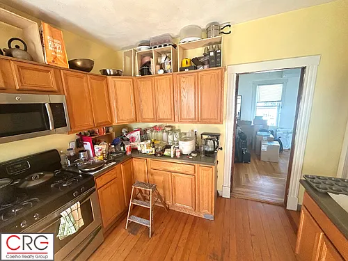52 Morton Ave #2 Photo 1 52 Morton Ave #2 Photo 1