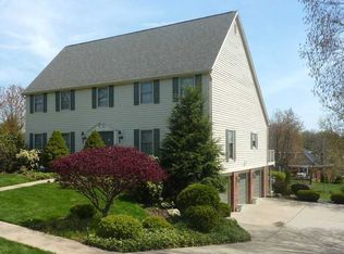 504 Sandylynn Dr, Gibsonia, PA