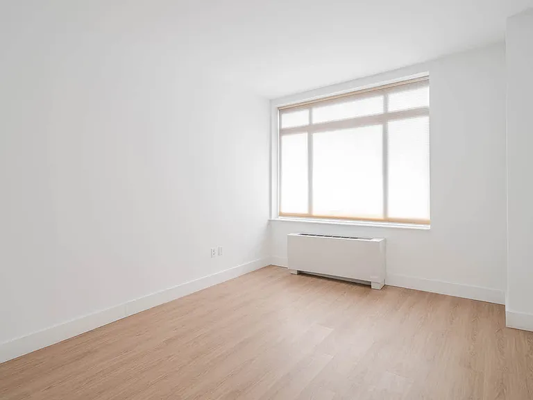 600 Washington St #209 — Photo 19
