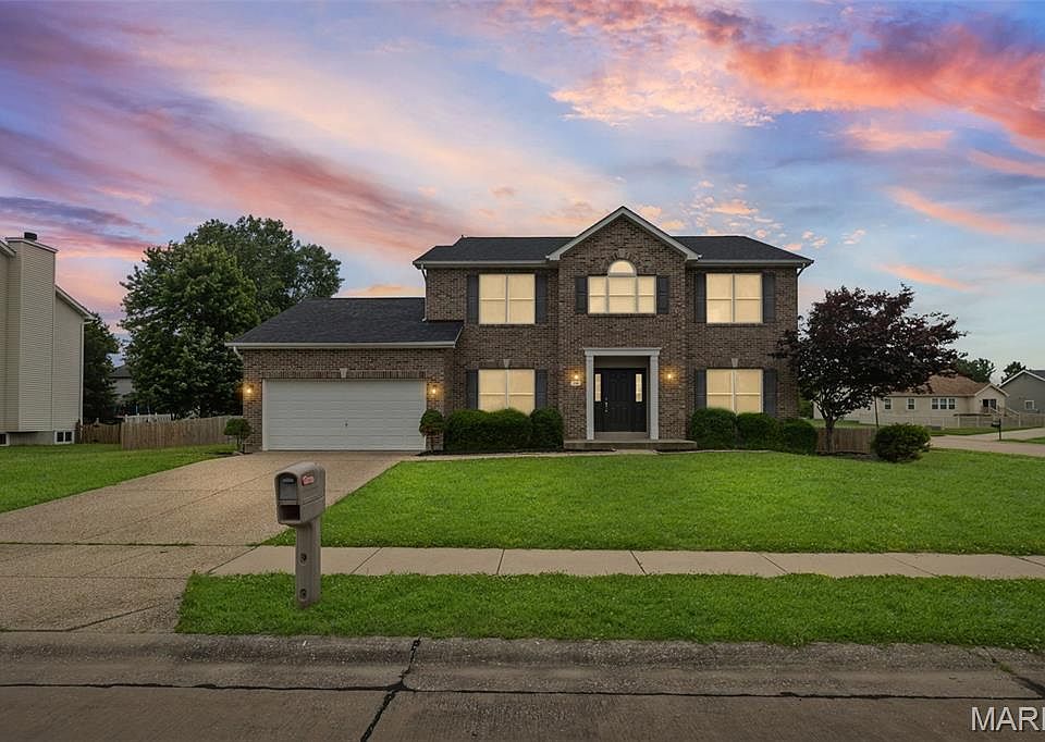 1st image of 318 Edbrooke Dr