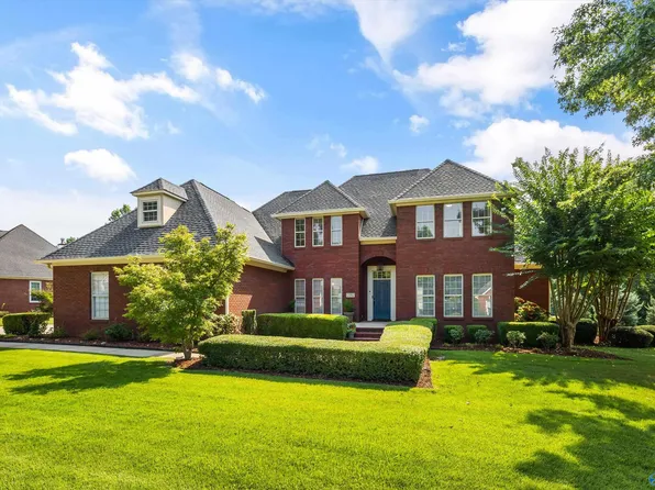17092 Forest Hill Dr, Athens, AL 35613