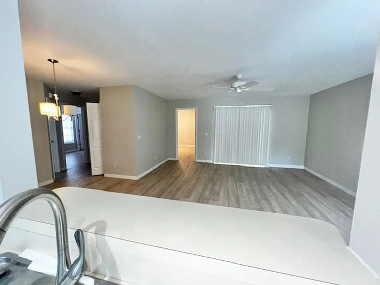 2024 Donegan Pl — Photo 16