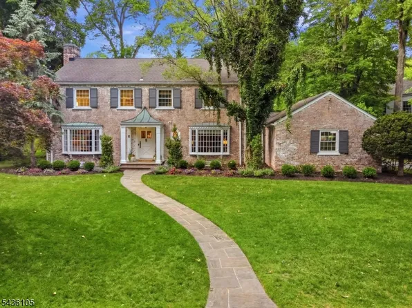 8 Cross Gates, Millburn Twp., NJ 07078