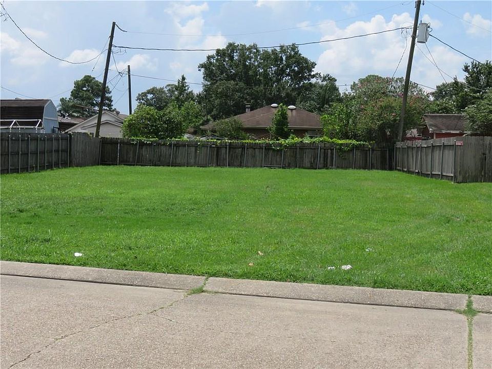 1st image of W Louisiana State Dr