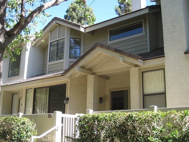 2577 Plaza Del Amo — Photo 1