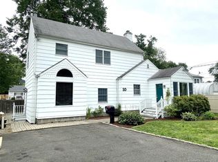 10 Richelieu St, Norwalk, CT 06850