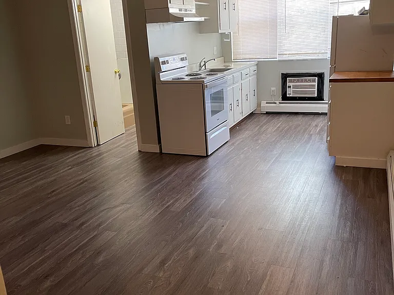 14 Blanchard Pl #3 — Photo 2