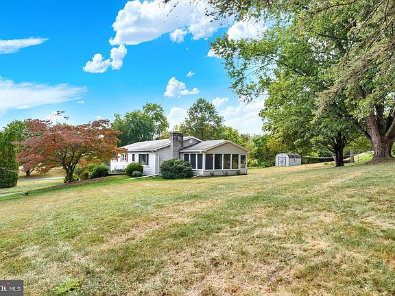 2nd image of 1670 Hicks Dr