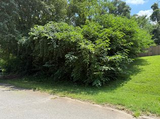 Rambling Rd, Morristown, TN 37814