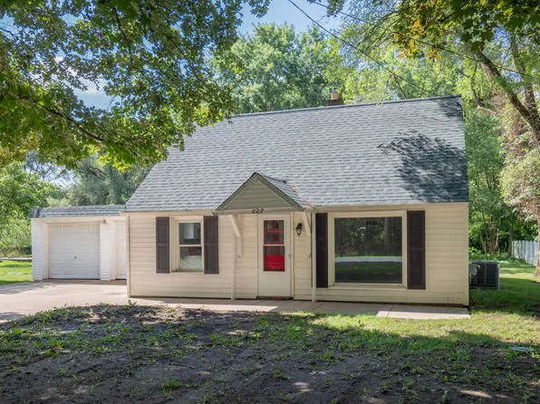 227 W G Ave, Kalamazoo, MI 49004