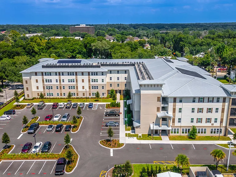 Deland Commons — Photo 31