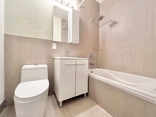 Rented by Doorway NYC, LLC | media 16