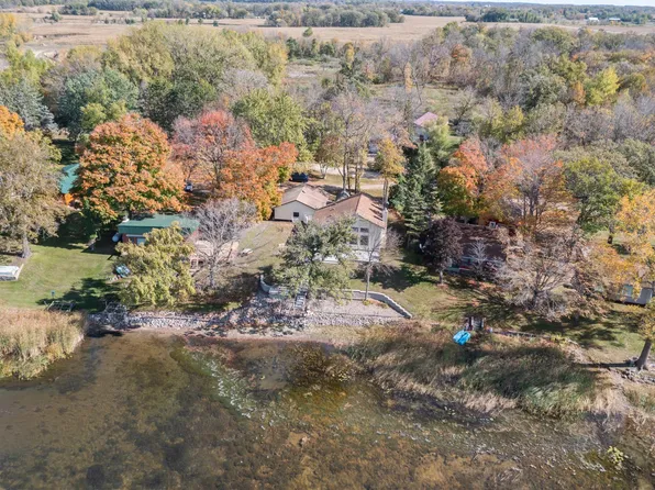 22299 Gateway Dr, Osakis, MN 56360