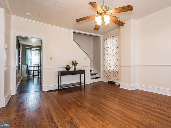 3rd image of 613 Washington Ave