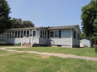 815 Lane St, Clay Center, KS 67432