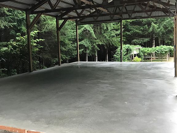 30x50 covered parking