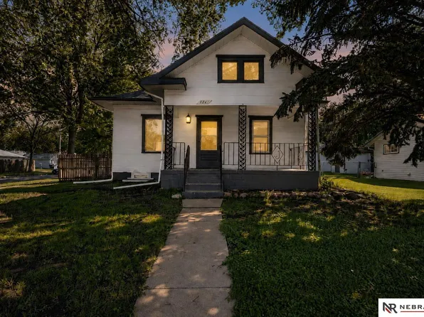 6841 Havelock Ave, Lincoln, NE 68507