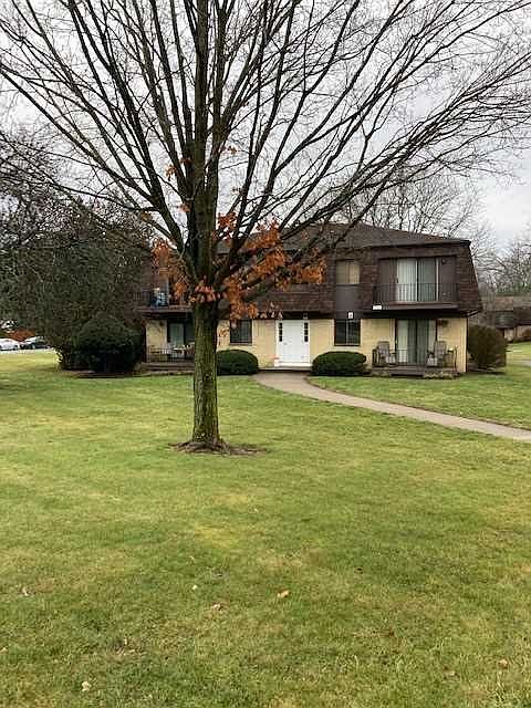1st image of 210 Cherry Hill Dr #210