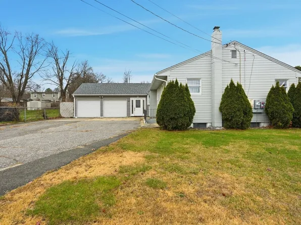 30 Jerilis Dr, Springfield, MA 01119