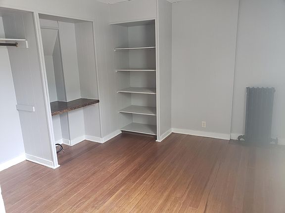 5th image of 658 Lake Michigan Dr NW #1