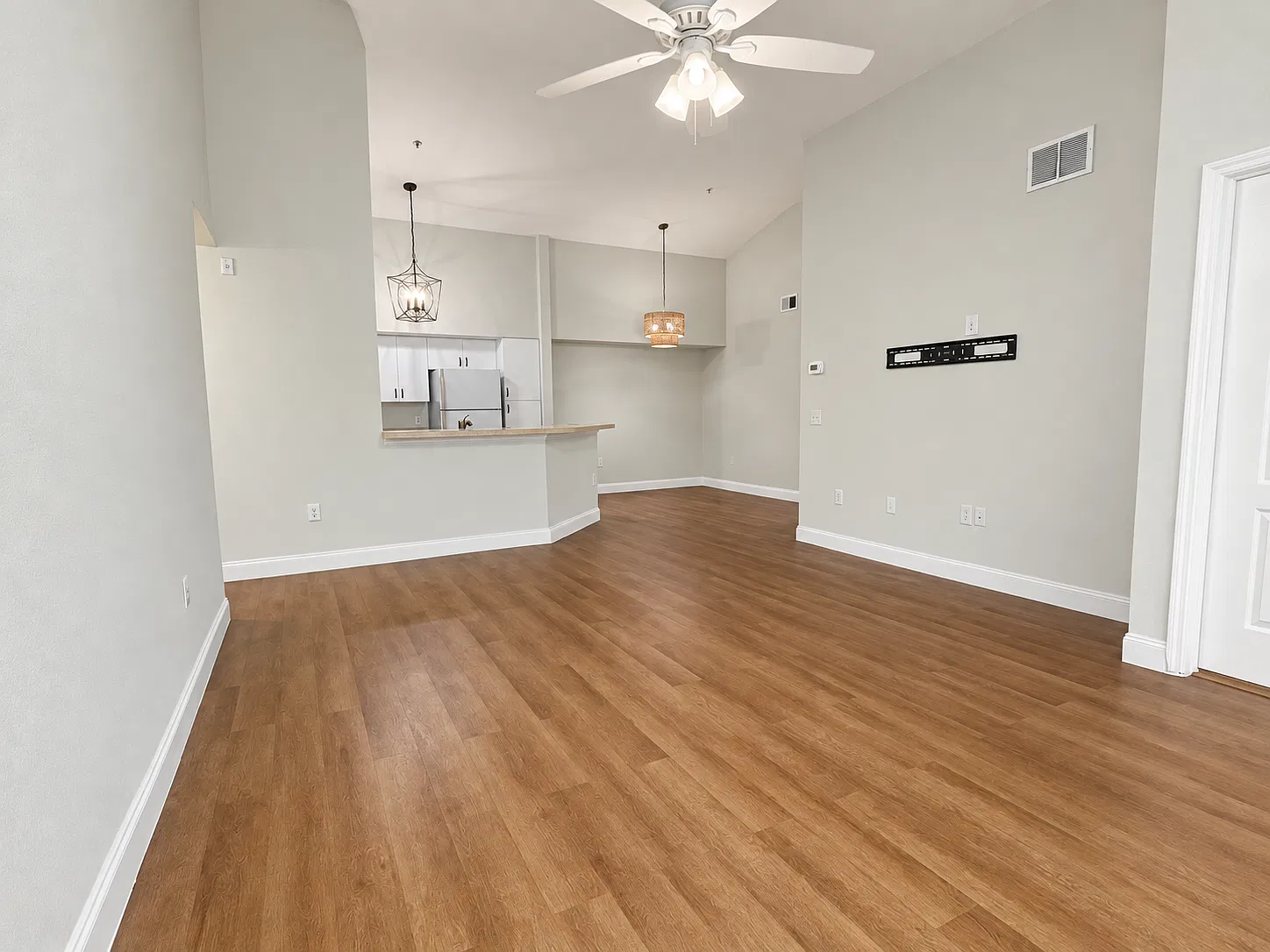 4140 Central Sarasota Pkwy — Photo 3