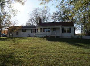 7501 N Highway Vv, Columbia, MO 65202