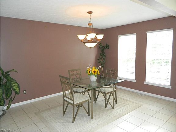 5th image of 934 Lydian Cir