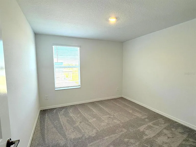 2081 Hallier Cv — Photo 17