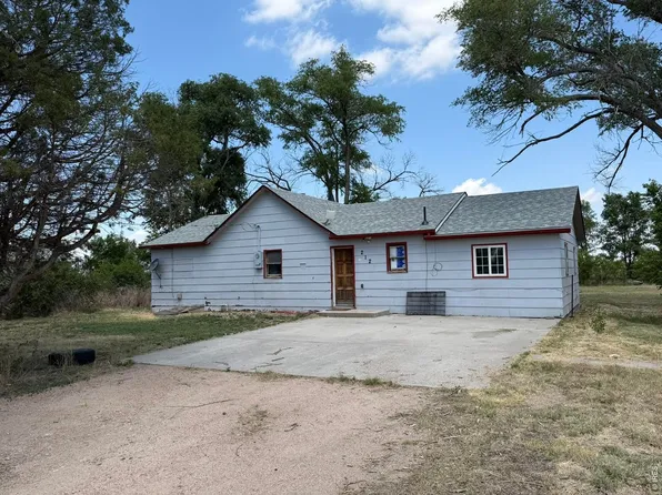 212 N 2nd St, Iliff, CO 80736