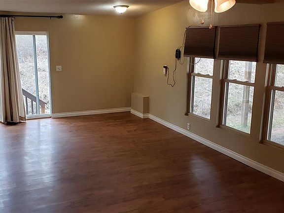 5th image of 22711 W Martha Ln