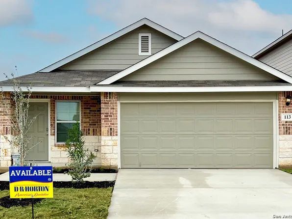 113 Honors Street, Floresville, TX 78114