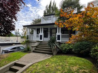 2223 E McGraw St, Seattle, WA 98112